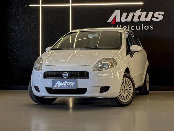 FIAT PUNTO 1.4 ATTRACTIVE 8V FLEX 4P MANUAL FIAT PUNTO 1.4 ATTRACTIVE 8V FLEX 4P MANUAL